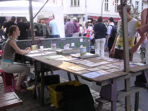 Weltfest Info-Stand